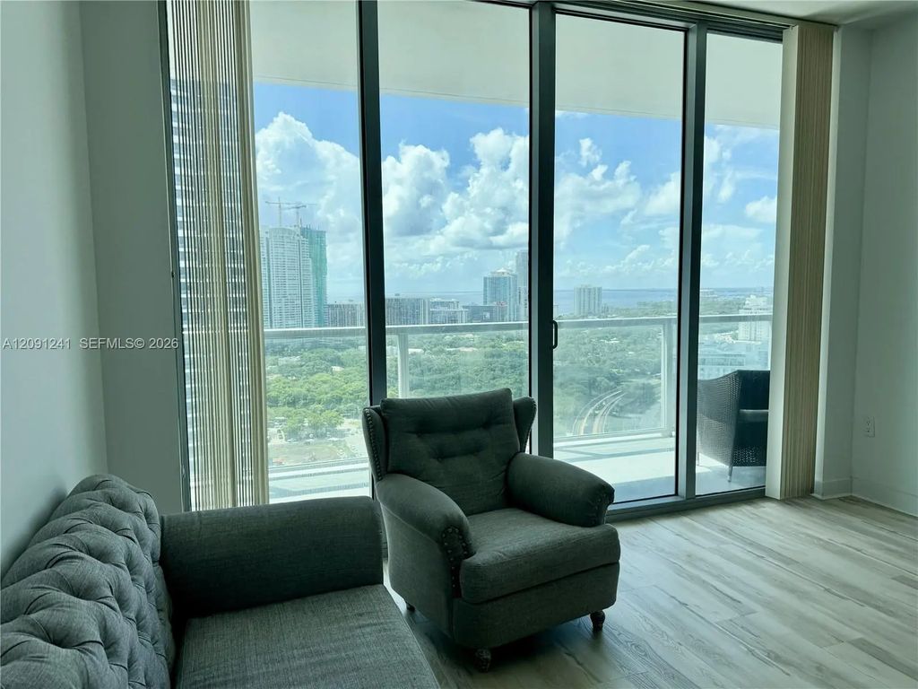 79 Sw 12th Street #3005, Miami