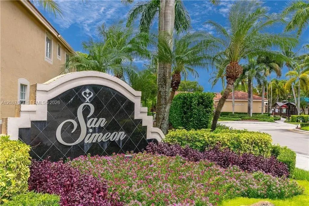 3636 San Simeon Circle, Weston