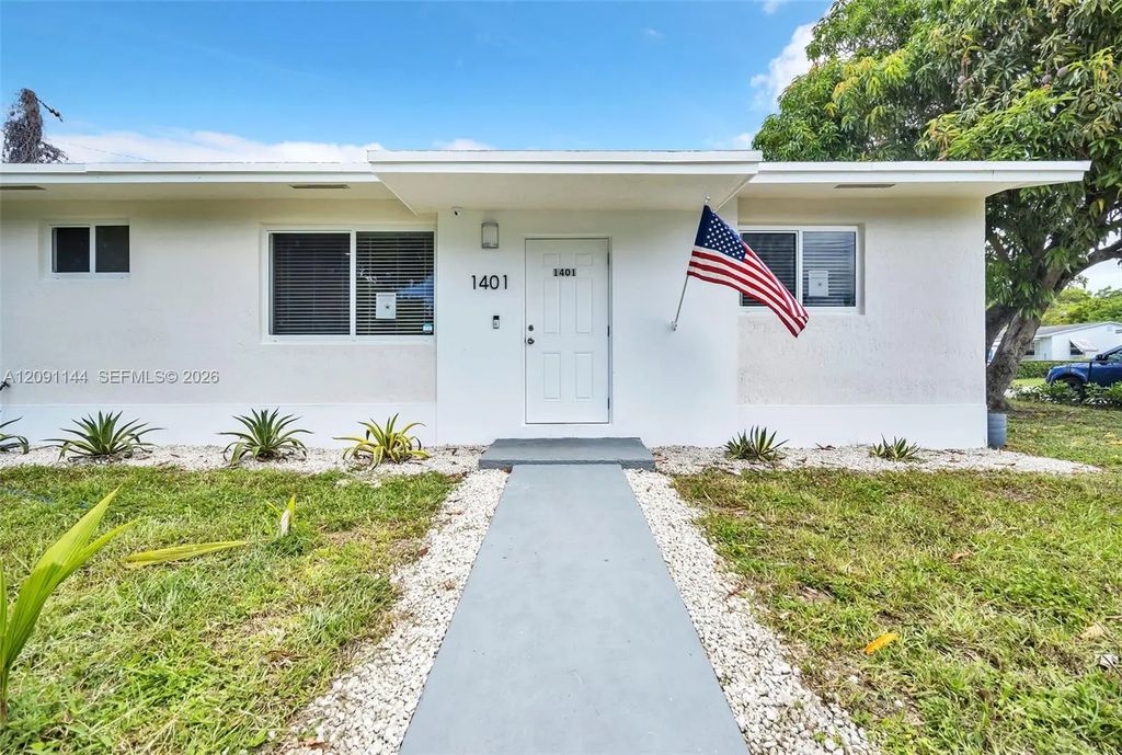 1401 Ne 152nd Street, North Miami Beach