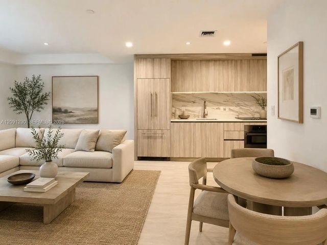 2 of 28 - 77 Se 5th Street #2506, Miami, FL