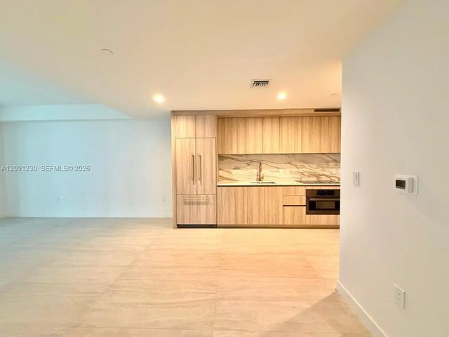 3 of 28 - 77 Se 5th Street #2506, Miami, FL