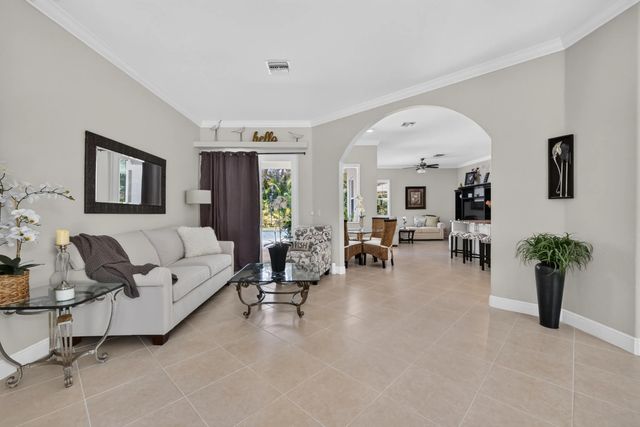 4 of 58 - 1925 Sw Oakwood Road, Port St. Lucie, FL