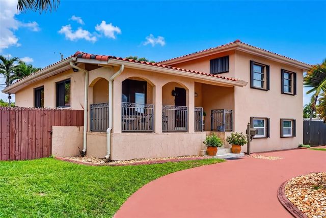 7911 Sw 18th Terrace, Miami