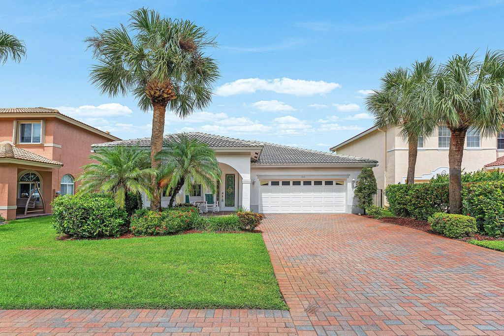 310 Venice Boulevard #310, Royal Palm Beach