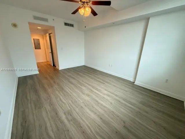 4 of 16 - 350 N Federal Highway #404, Boynton Beach, FL