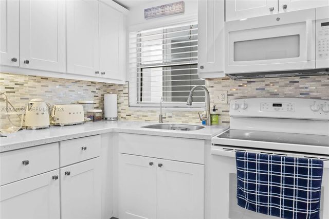 1720 Jefferson Street #407, Hollywood