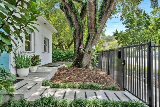 3 of 38 - 2299 Sw 16th Court #a, Miami, FL