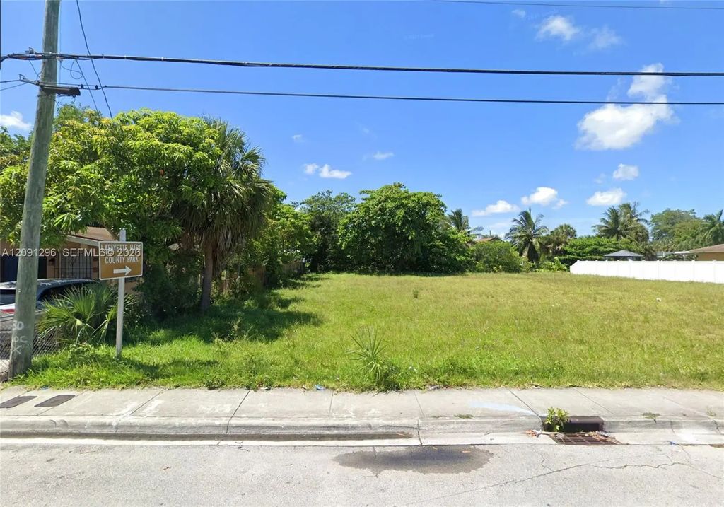 Nw 8th Street, Fort Lauderdale