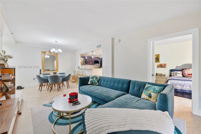 2 of 11 - 323 Navarre Avenue #101, Coral Gables, FL