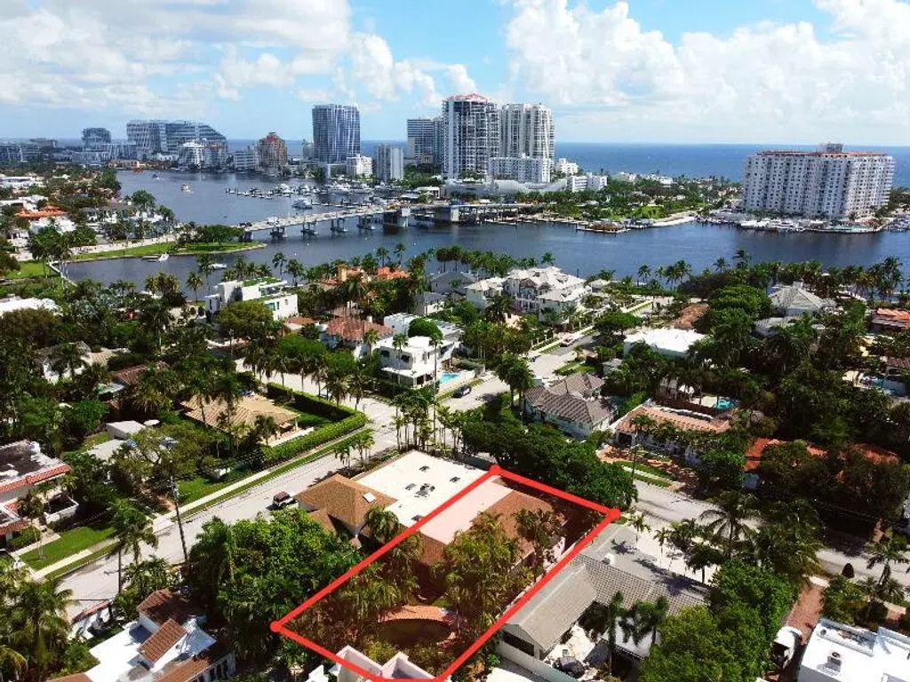 409 Poinciana Drive, Fort Lauderdale