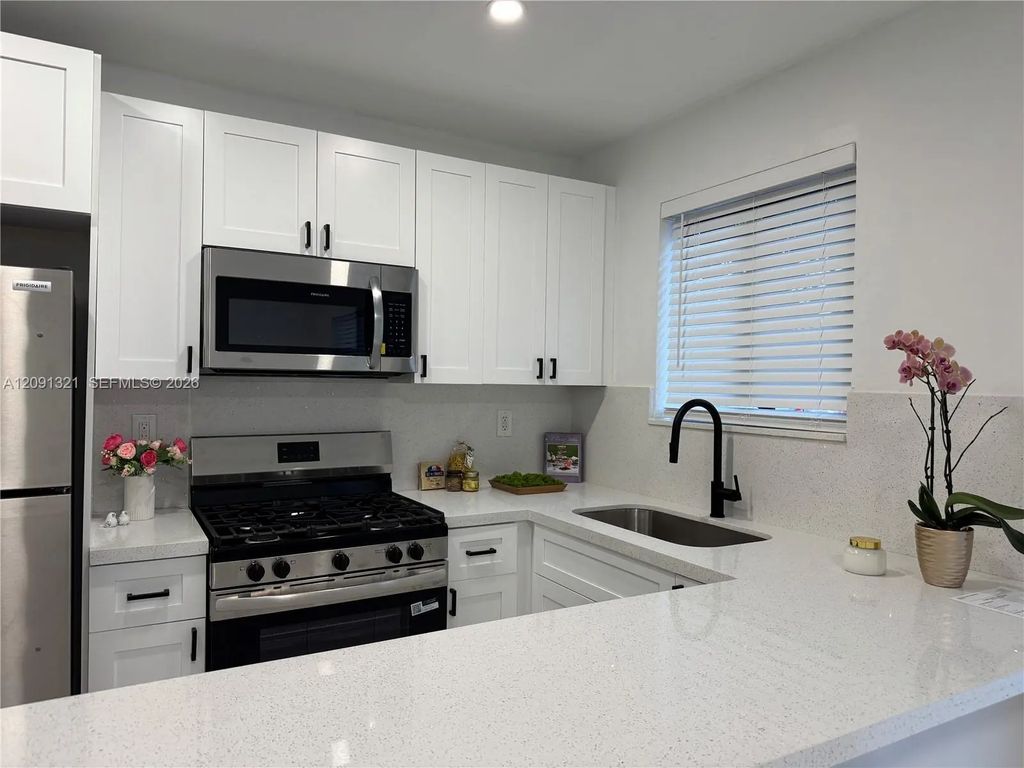 1901 Nw 30th Street #2, Miami
