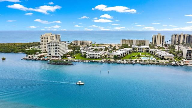 325 S Beach Road #210, Tequesta