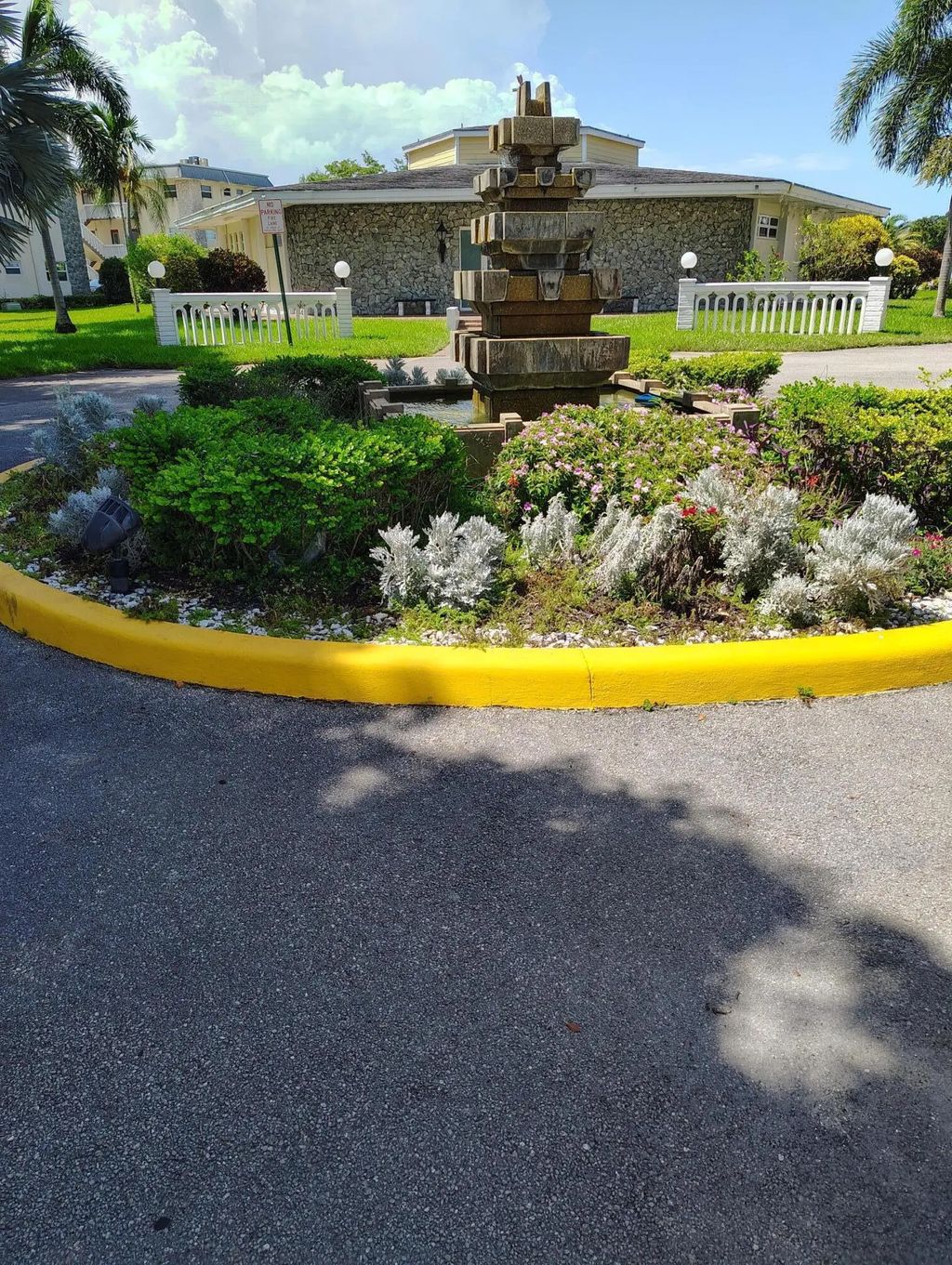 4341 Nw 16th Street #apt 211, Lauderhill