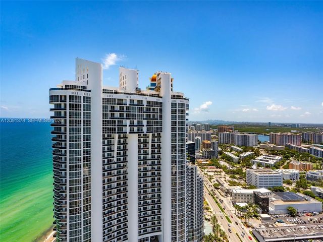 5 of 30 - 18201 Collins Avenue #5303, Sunny Isles Beach, FL
