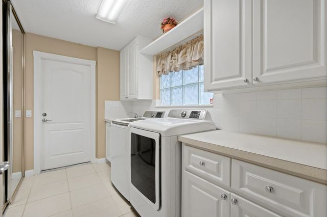 5 of 42 - 996 Sw Balmoral Trace, Stuart, FL