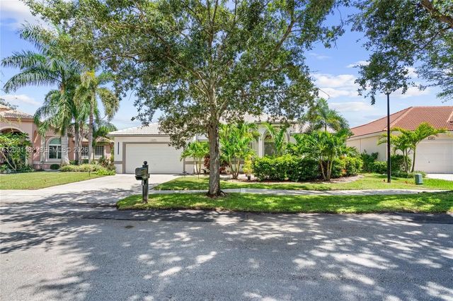 6420 Mallards Way, Coconut Creek