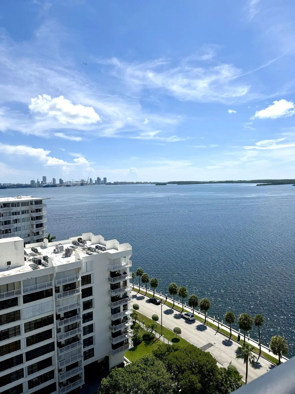 1450 Brickell Bay Drive #1702, Miami