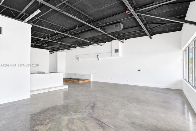 3944 Nw 19th Street, Lauderhill