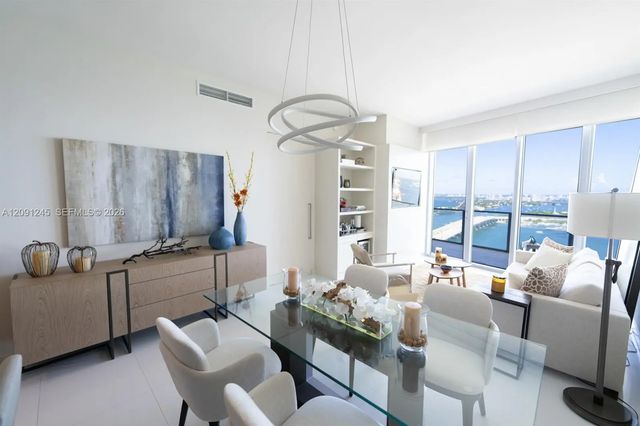 5 of 31 - 1100 Biscayne Boulevard #3302, Miami, FL