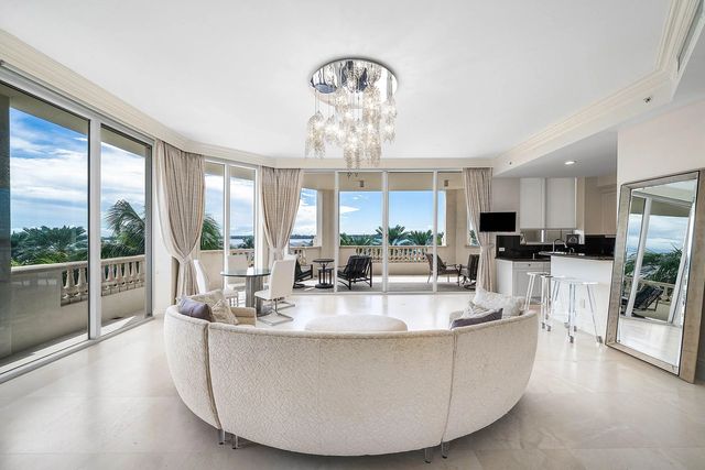 3 of 55 - 3000 S Ocean Boulevard #402, Palm Beach, FL