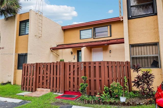 4 of 42 - 241 W Park Drive #5-202, Miami, FL