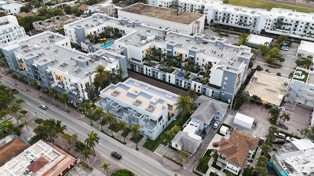 3 of 28 - 142 Se 5th Avenue, Delray Beach, FL