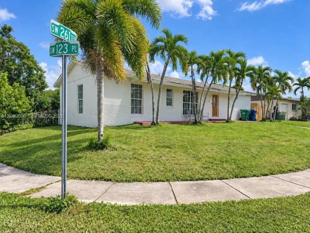 26153 Sw 123rd Place, Homestead