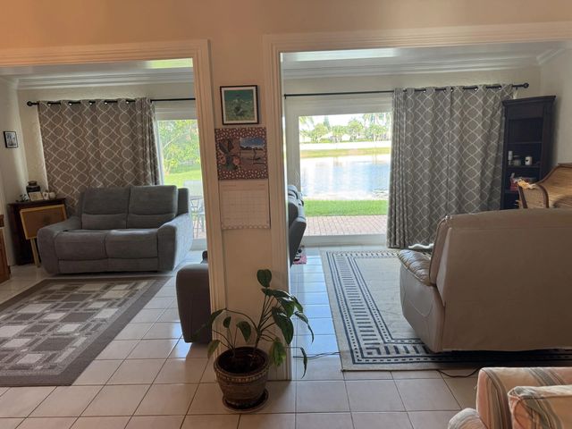 5 of 29 - 10548 Greentrail Drive S, Boynton Beach, FL