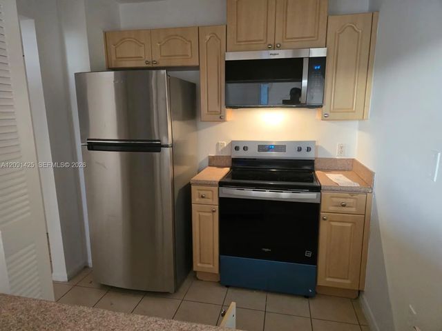2 of 13 - 102 Sw 6th Avenue #604, Miami, FL