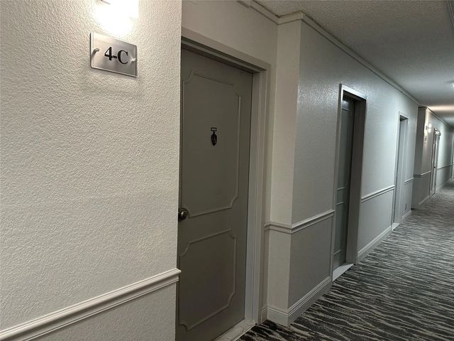 3 of 38 - 336 N Birch Road #4c, Fort Lauderdale, FL