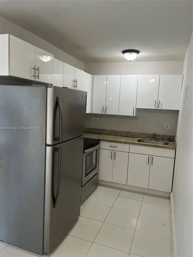 4 of 15 - 6780 Sw 44th Street #1, Miami, FL