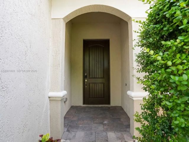 5 of 38 - 331 Ne 47th Place #331, Deerfield Beach, FL