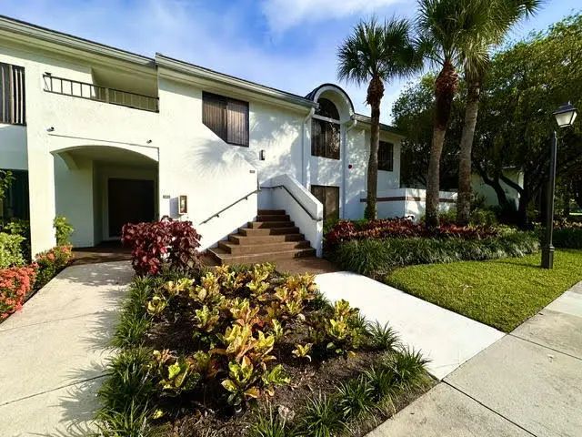2 of 64 - 7344 Clunie Place #13605, Delray Beach, FL