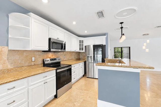 5 of 50 - 11905 Sailboat Drive, Cooper City, FL