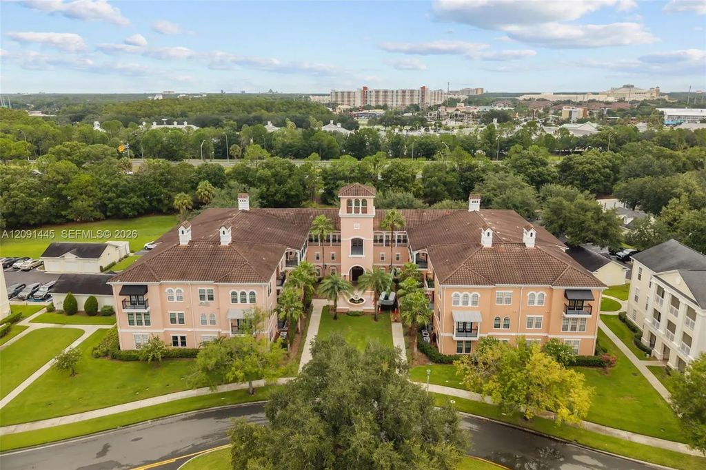 211 Longview Avenue #101, Kissimmee