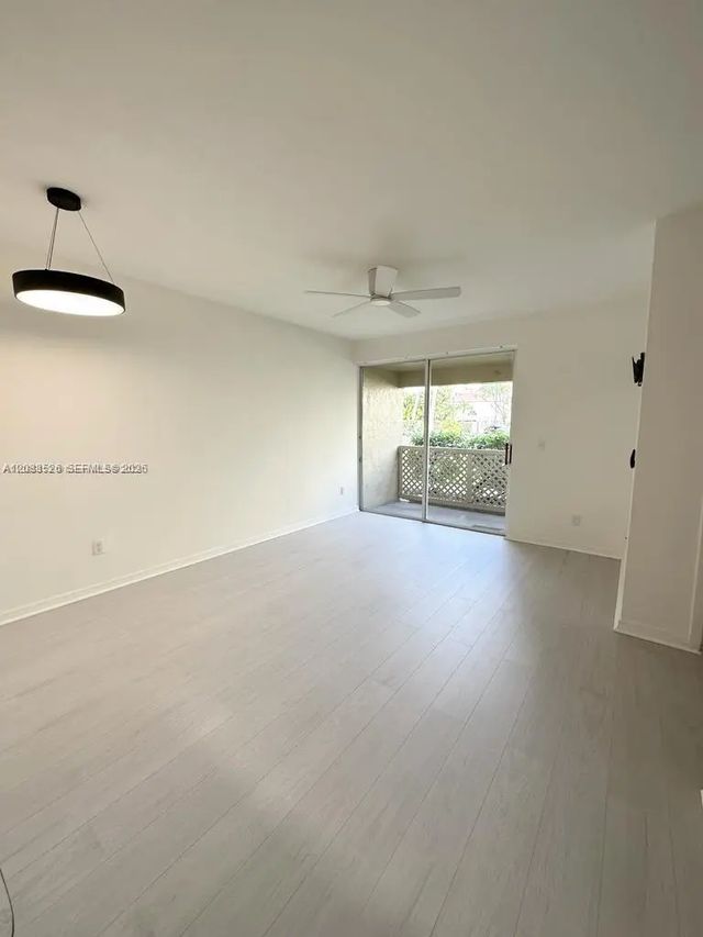 3 of 18 - 18316 Nw 68th Avenue #i, Hialeah, FL