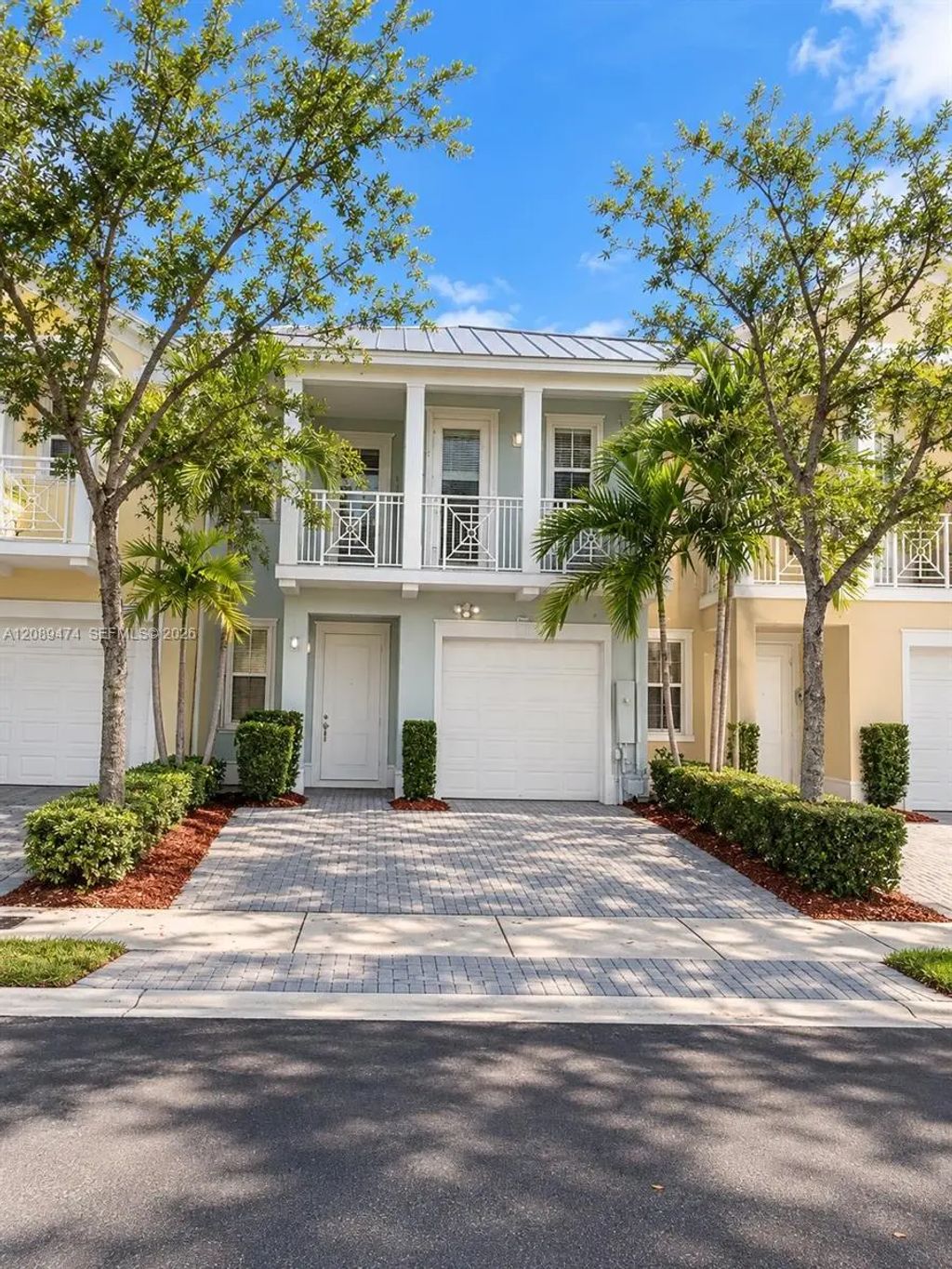 7439 Nw 107th Path, Doral