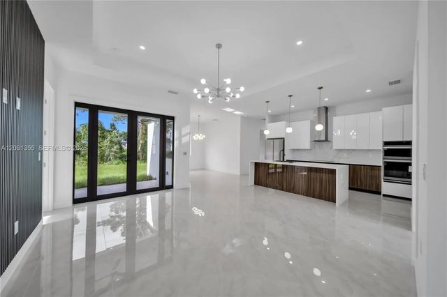 2 of 66 - 3306 17th Street Sw, Lehigh Acres, FL