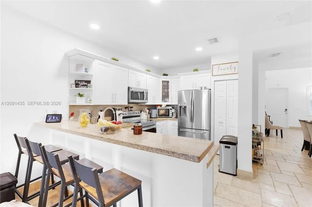 7475 Nw 116th Avenue, Doral