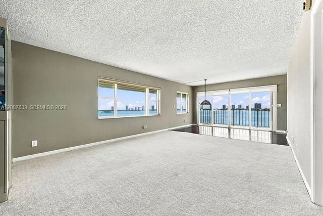 4 of 41 - 801 Lake Shore Drive #801, Lake Park, FL