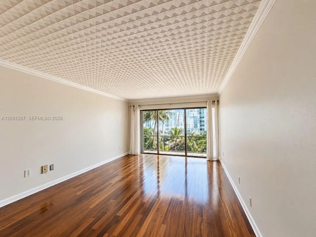 4 of 11 - 600 Ne 25th Street #63, Miami, FL