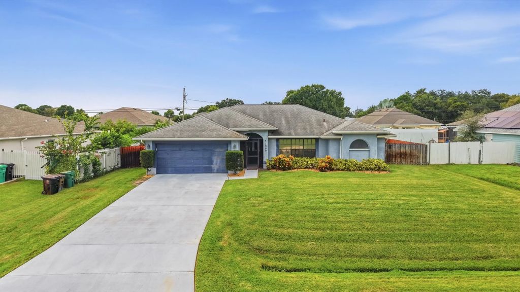 1980 Sw Aguero Street, Port St. Lucie