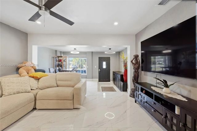 5 of 26 - 1170 Ne 135th Street, North Miami, FL