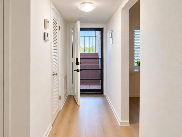 4242 Deste Court #201, Lake Worth