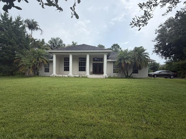 12416 76th Road N #1216, West Palm Beach