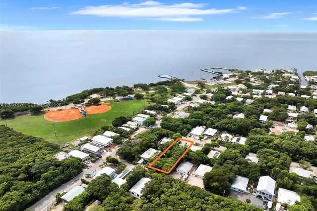 3 of 32 - 110 Indian Avenue, Tavernier, FL