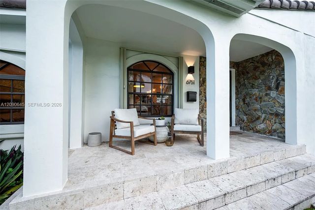 3 of 43 - 6751 Sw 30th Street, Miami, FL