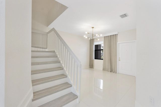 5 of 70 - 20383 Nw 5th Court, Miami Gardens, FL
