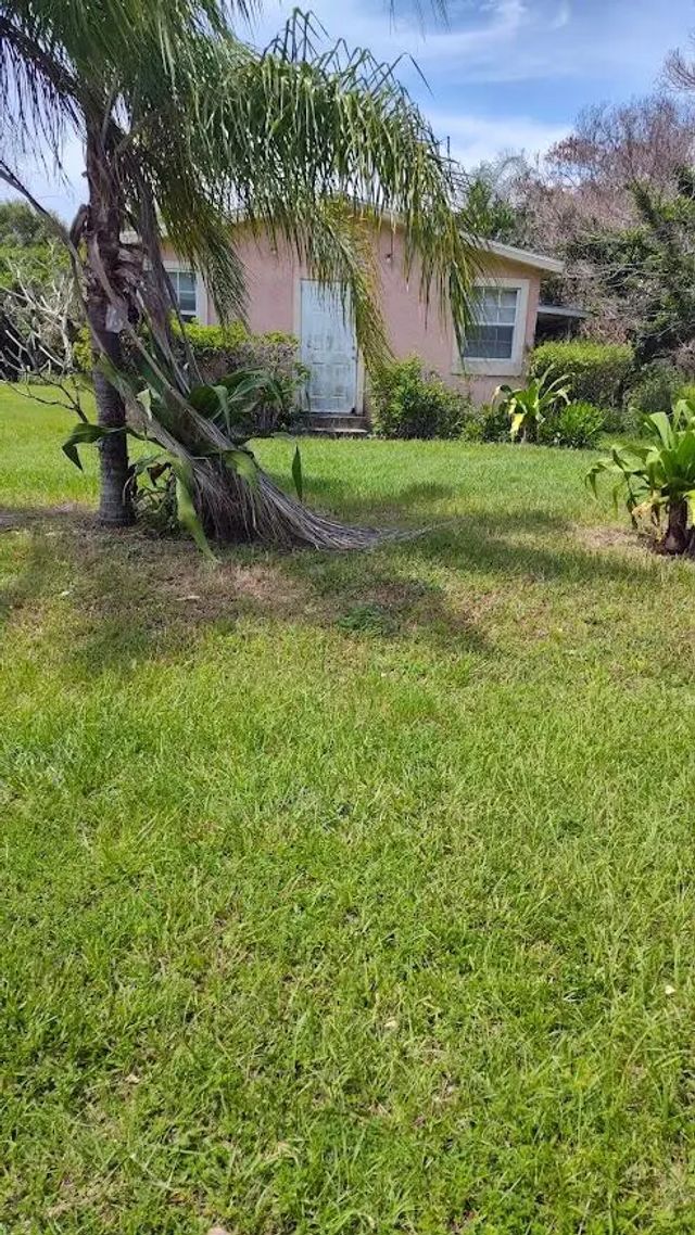 2 of 6 - 1203 Avenue G, Fort Pierce, FL