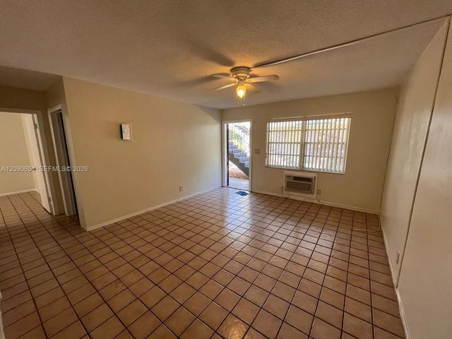 3 of 11 - 13 Ne 2nd Avenue #104, Dania Beach, FL